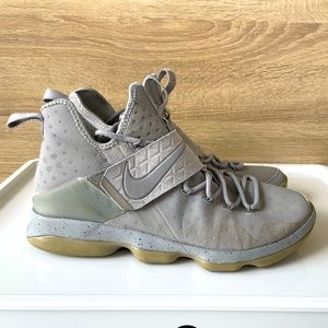 Nike Lebron XIV 14 Gray Reflect Silver White Size 13